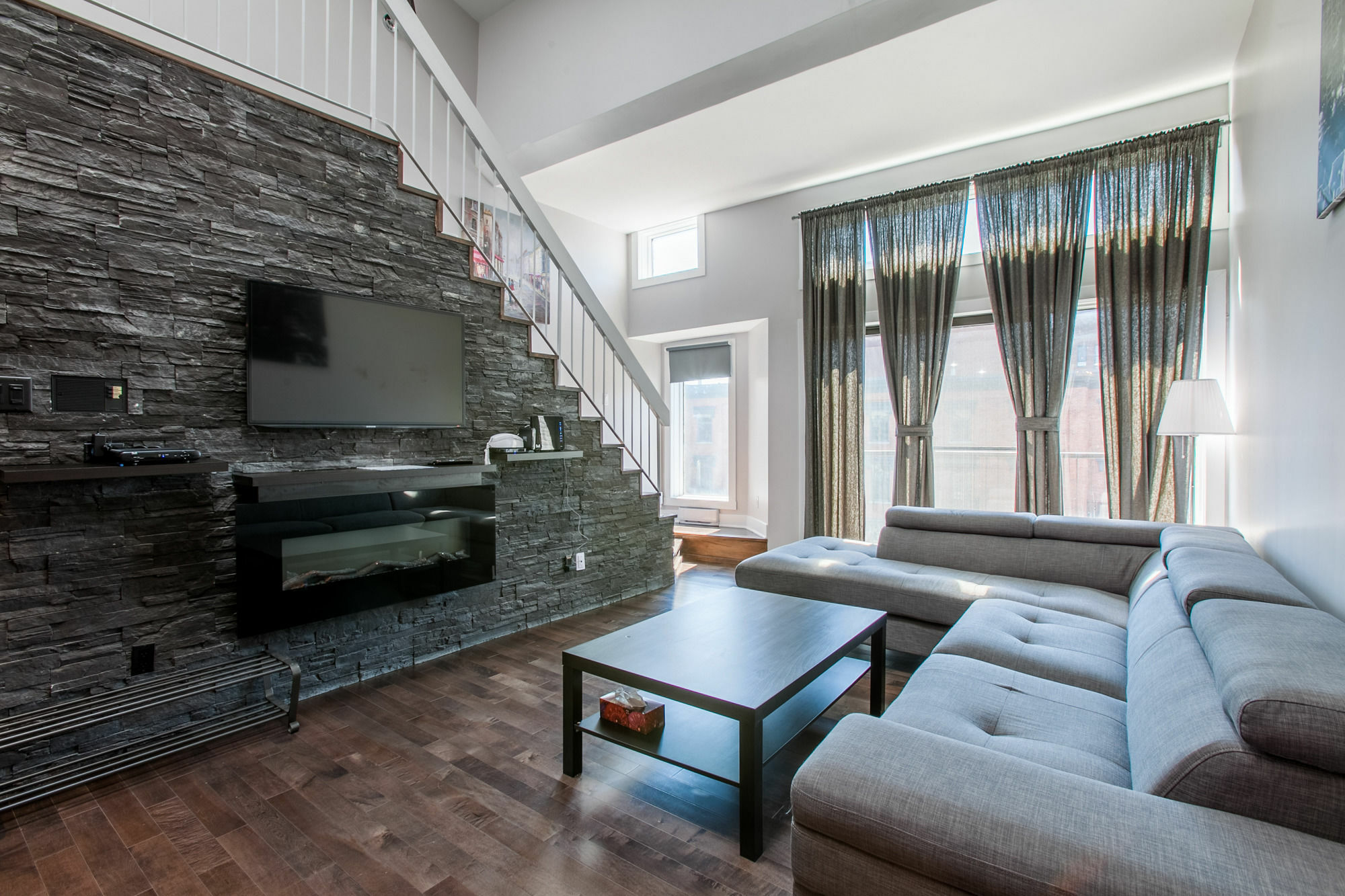 Lmvr - The Sherbrooke Montreal Exterior photo